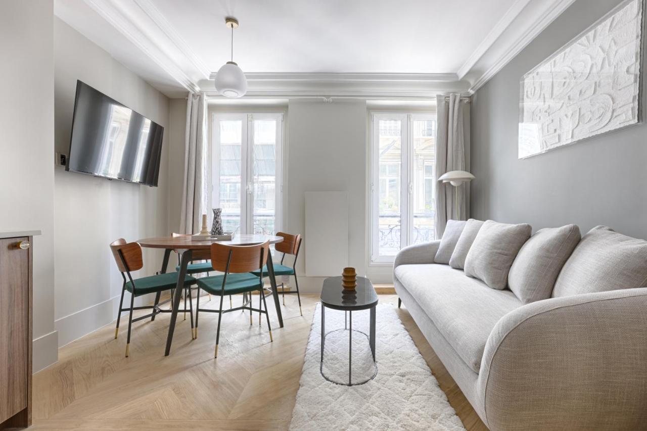 Unique Luxury Parisian Flat 2Br/6P -Champs Elysees Exterior photo