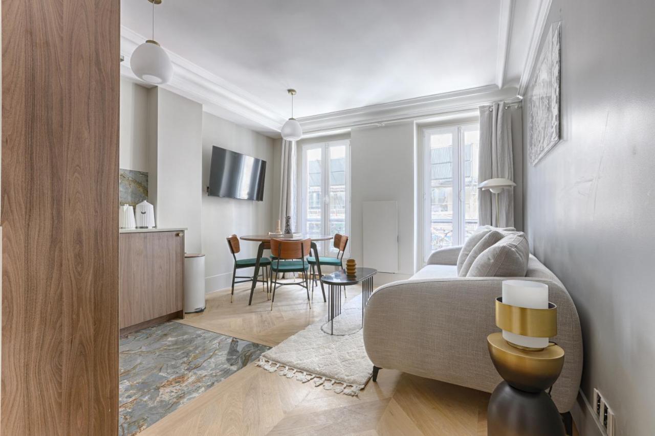 Unique Luxury Parisian Flat 2Br/6P -Champs Elysees Exterior photo